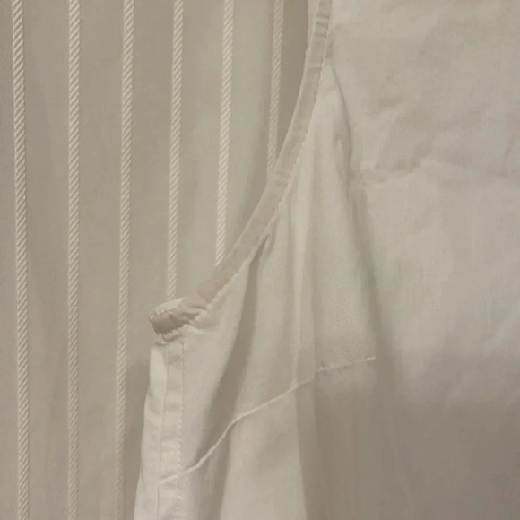 Athleta - Uptown Shell - White Sleeveless Blouse - Half Zip - Size XXS - Picture 6 of 11